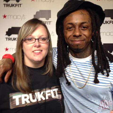 Lil Wayne在亚特兰大的Macy’s签售他的TRUKFIT品牌服装产品 (照片)