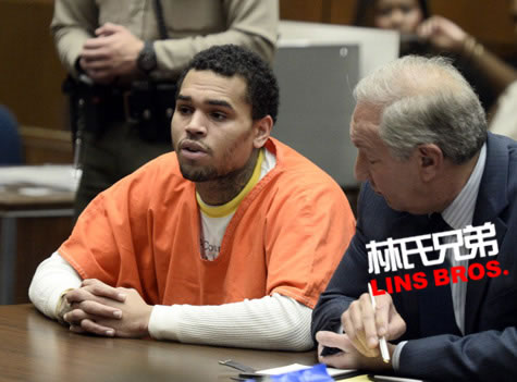 坏消息但并不差..Chris Brown认罪被判入狱一年..不是4年 (报道)