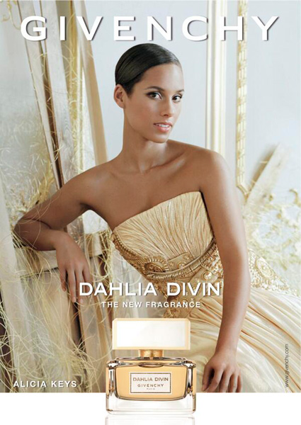 Alicia Keys出现在奢侈品Givenchy的香水广告中 (照片)