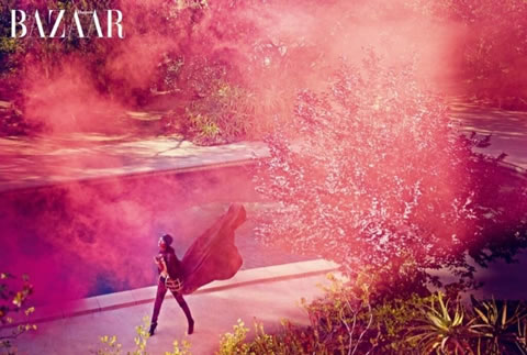 Rihanna登上Harper’s Bazaar Arabia杂志封面 (8张漂亮照片)