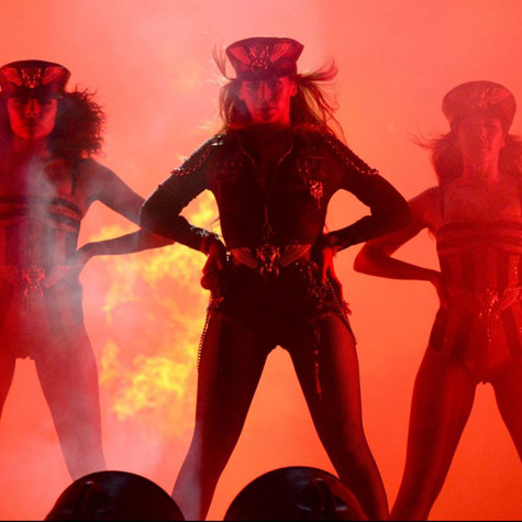 Beyoncé和老公Jay Z启动On the Run Tour巡回演唱会..首站迈阿密 (7张照片+视频)