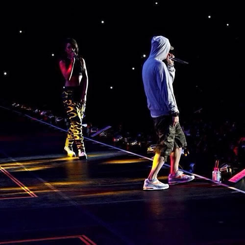 第二场! Eminem x Rihanna联合演唱会The Monster Tour (6张照片+5部视频)