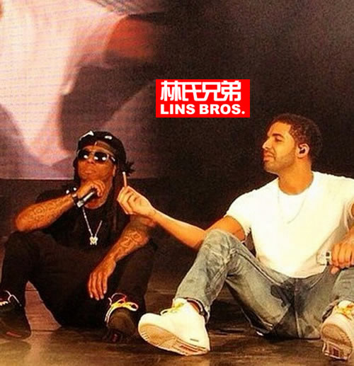 Drake这次在舞台上抽大麻抽得烟雾缭绕..每场演唱会都要抽大麻.. (照片)