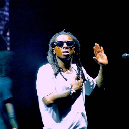 Lil Wayne开始落后..Drake vs. Lil Wayne联合Battle演唱会徒弟领先 (8张照片)