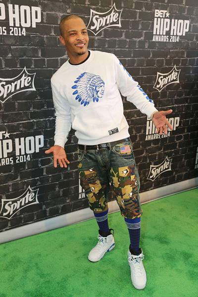 2014 BET Hip Hop Awards嘻哈颁奖典礼：T.I., Nelly, Ne Yo, 2 Chainz (15张绿地毯照片)