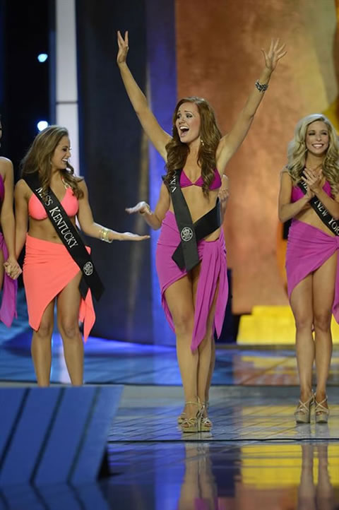 美国小姐选美2015：泳装比赛现场..毫无疑问人们最喜欢看得是这个环节 (13张照片)