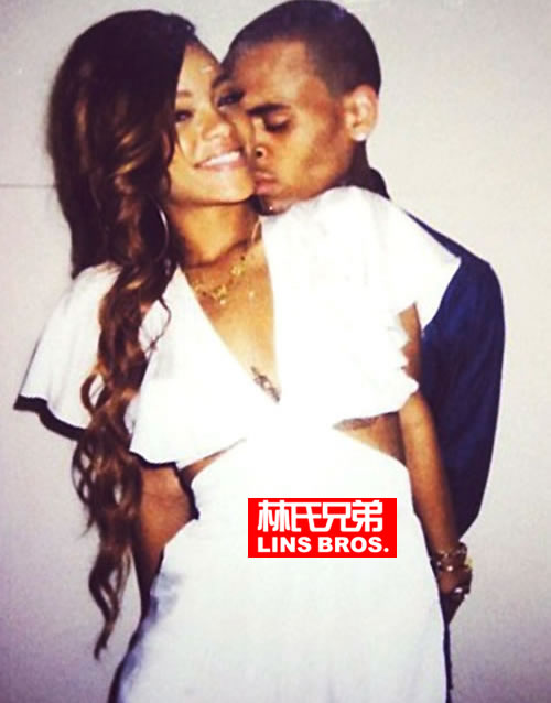 困扰很久..Chris Brown再次出庭..依旧处理殴打Rihanna事件 (照片)