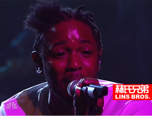 Kendrick Lamar在SNL最新表演新专辑第一单曲i..超新发型..眼睛不太对? (视频)