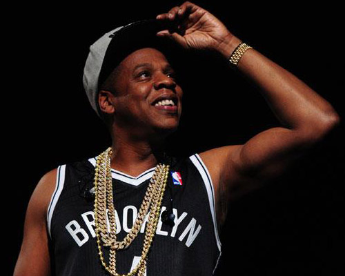 Jay Z笑不出来..虽然这位说唱新人表扬了他的新音乐流媒体服务Tidal