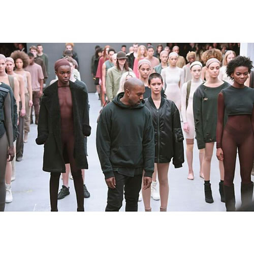 大事件!! Kanye West终于揭开Yeezy adidas神秘产品线..除了鞋子还有时装 (8张照片)