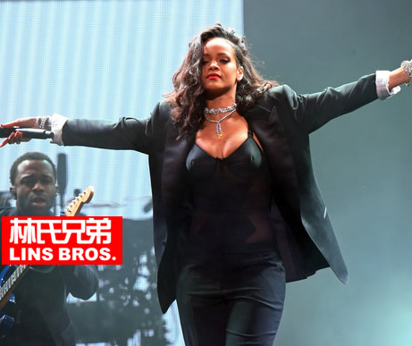 第二首..Rihanna宣布新专辑单曲American Oxygen..先听为快 (音乐)