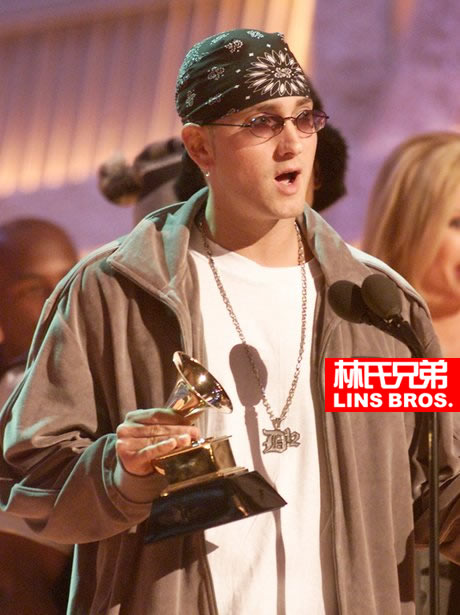 Eminem获得2015格莱美奖的时候在哪里? 发言人给我们这个答案在吊胃口
