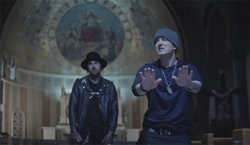 激情的Eminem客串徒弟Yelawolf单曲Best Friend官方MV送出 (视频)