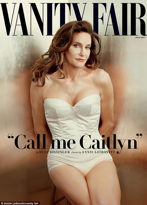 比女人还性感! 卡戴珊继父变性后新名字为Caitlyn Jenner..作为女人登上杂志封面 (4张照片)