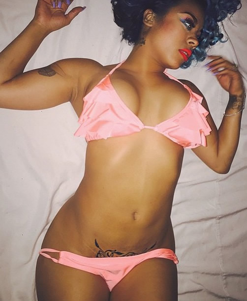 超级诱惑!! R&B女歌手Keyshia Cole送出的床照性感到无法形容..内裤都... (照片)