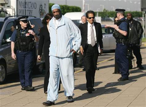 抽大麻爱好者Snoop Dogg在瑞典被捕..不幸的结果