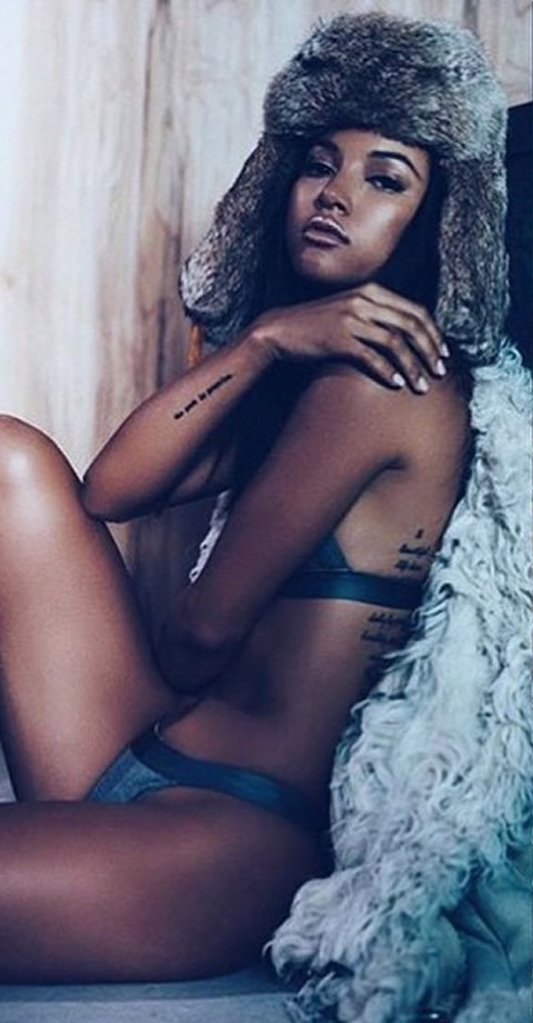 超性感!! 看看Chris Brown前女友Karrueche带来透明Sexy视觉体验 (照片)