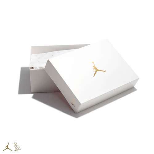 潮人夏日盛宴! Drake放出OVO x Air Jordan 10合作新款球鞋 (4张照片)