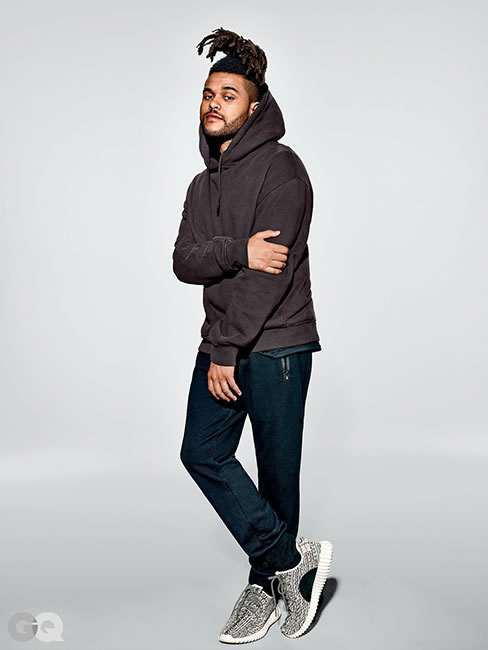 恐怖的价格!! Kanye West的这款皮草夹克要卖到2万元一件..新巨星The Weeknd做模特展示 (4张照片)