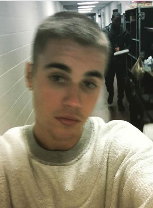 Aww!! Justin Bieber居然换超短发型..你是否习惯? (照片对比)