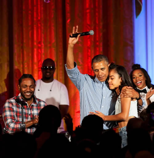 嘻哈和奥巴马分不开..这次由Kendrick Lamar把HipHop带进美国白宫 (3张照片)