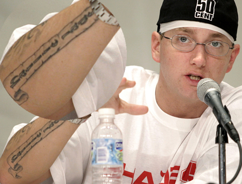 必看!! Eminem的9处纹身独家解析..非常精彩 (详细)