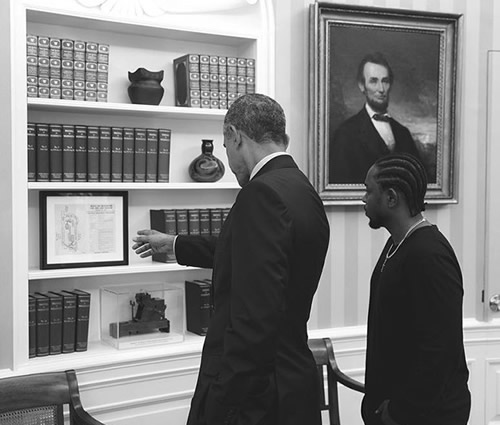 嘻哈界新荣誉..纽约说唱传奇Nas带女儿到白宫与美国总统奥巴马聚聚 (照片) 