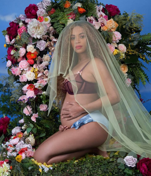 惊喜!! Beyoncé和Jay Z突然宣布双胞胎..这一举完成对Kanye和卡戴珊的超越 (照片)