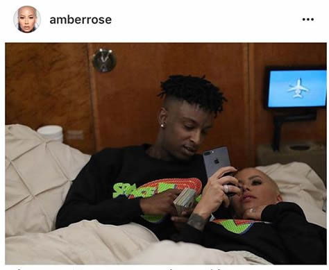 很直接..Amber Rose和21 Savage动态+静态秀床照 (视频+照片)