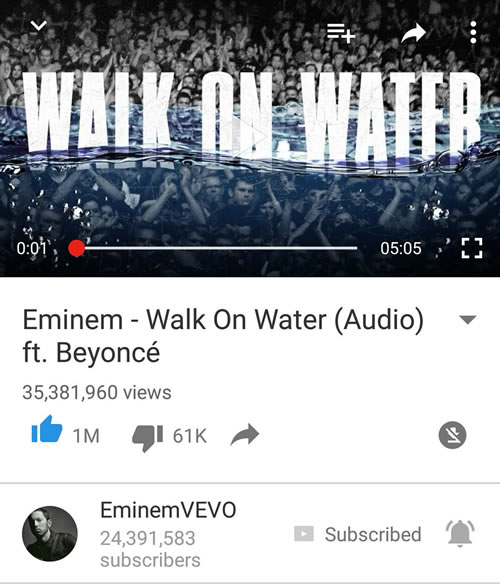 Rap God Eminem的新专辑REVIVAL廖无音讯..Stan靠刷歌Walk on Water勉强度日...单曲在Youtube是这样的数据
