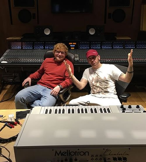 Ed Sheeran放出与Eminem在录音室照片..算算合作歌曲River的放出还有几天? ​​​​