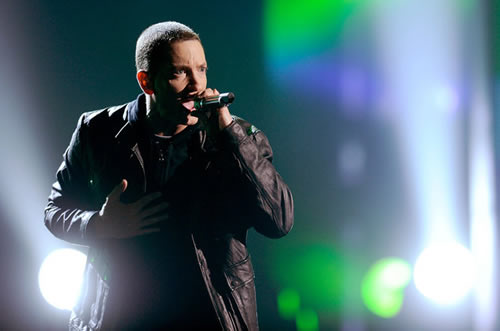回顾一下Billboard评出的Eminem 30大Billboard Hot 100热门单曲，精华中的精华