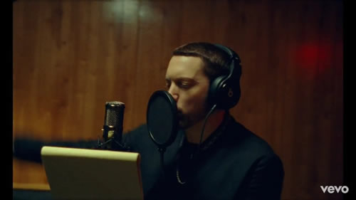 火！Eminem x Ed Sheeran超热门单曲River  MV两天时间观看超过1000万次.. Stan永远是那么疯狂