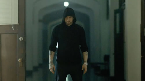 那个非常纯粹的Slim Shady回来了，Eminem放出REVIVAL专辑歌曲Framed MV预告，胆小勿入