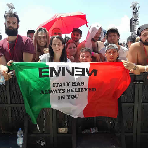 Eminem的REVIVAL巡演来到了意大利米兰，Stan爱Slim Shady ​​​​