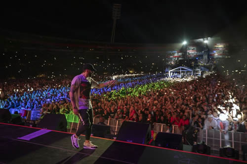 Eminem放出新西兰演唱会官方照片