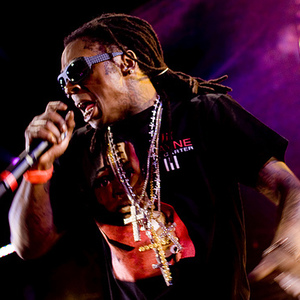 Lil Wayne演唱会不满现场观众不多 提前离场(视频)