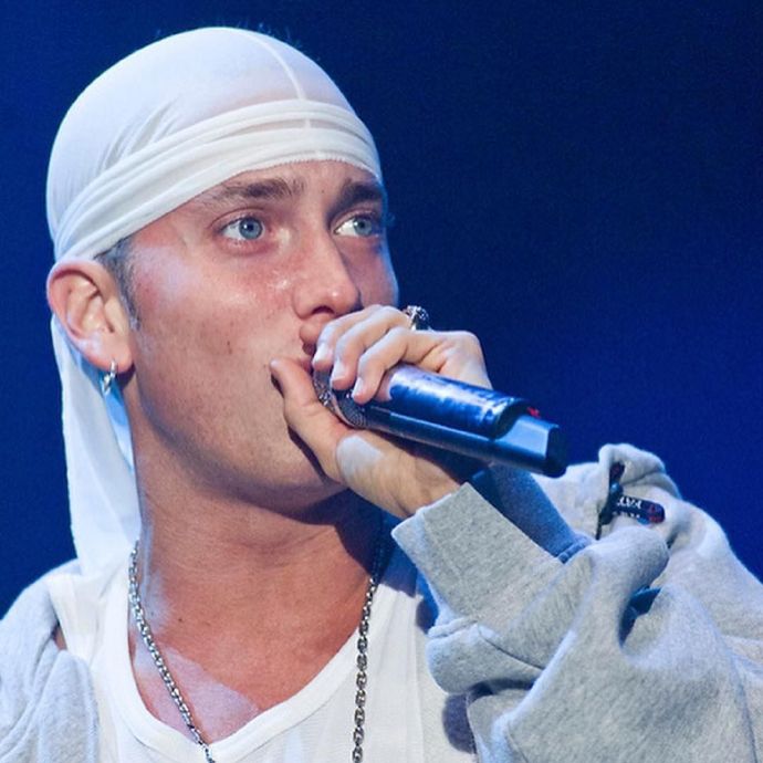  当Eminem没有MV时，歌迷会给他制作 