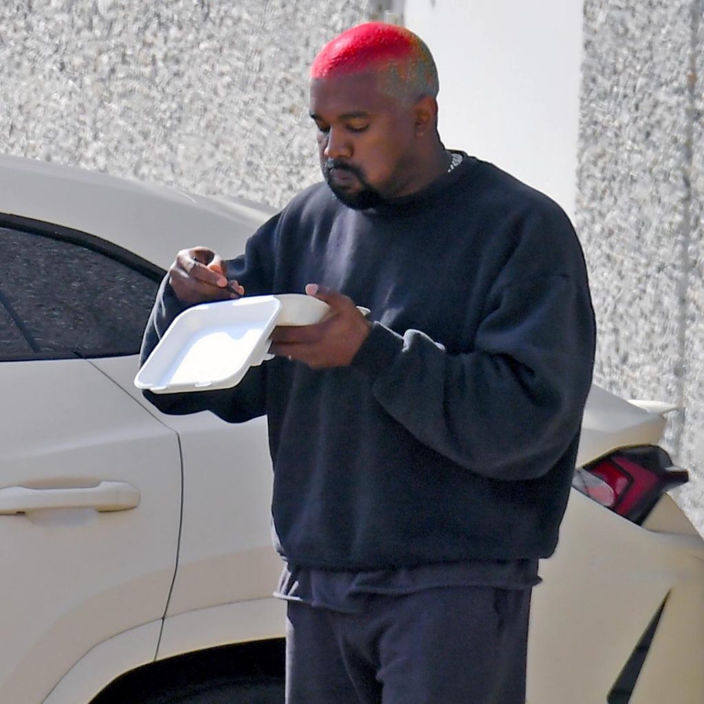 看一下Kanye的私人菜谱