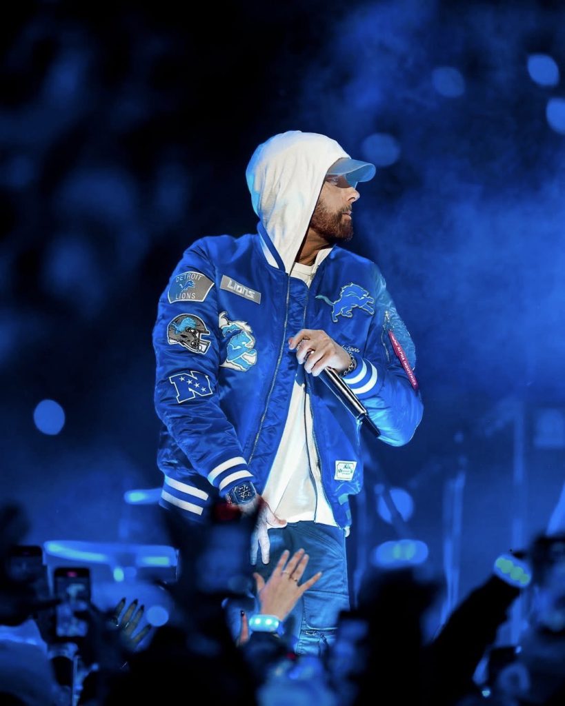 燃爆全场!!!Eminem感恩节中场秀