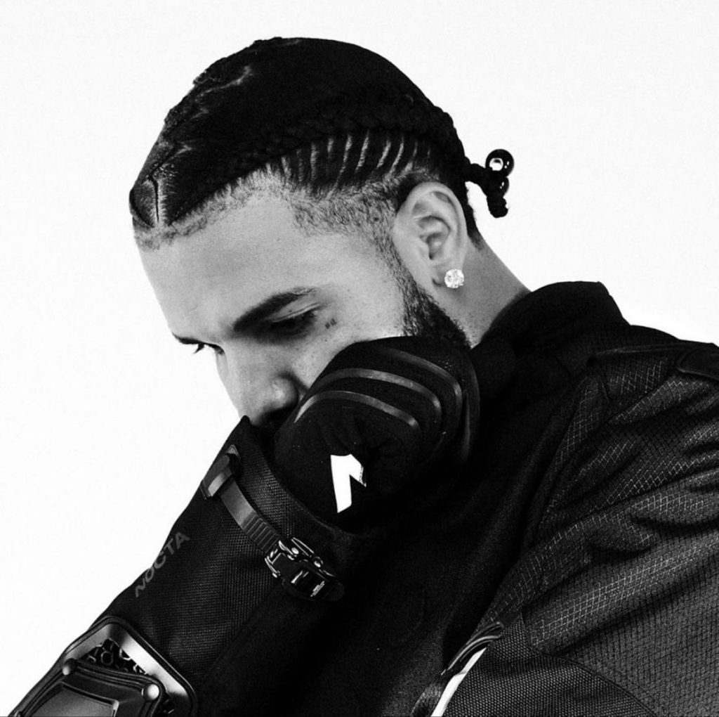 Akademiks很担心Drake：你现在跟环球CEO搞，可能不会有好结果，看看50 Cent..